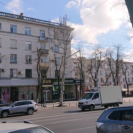 Stefan Cel Mare 64 Apartamento Chisinau Exterior foto